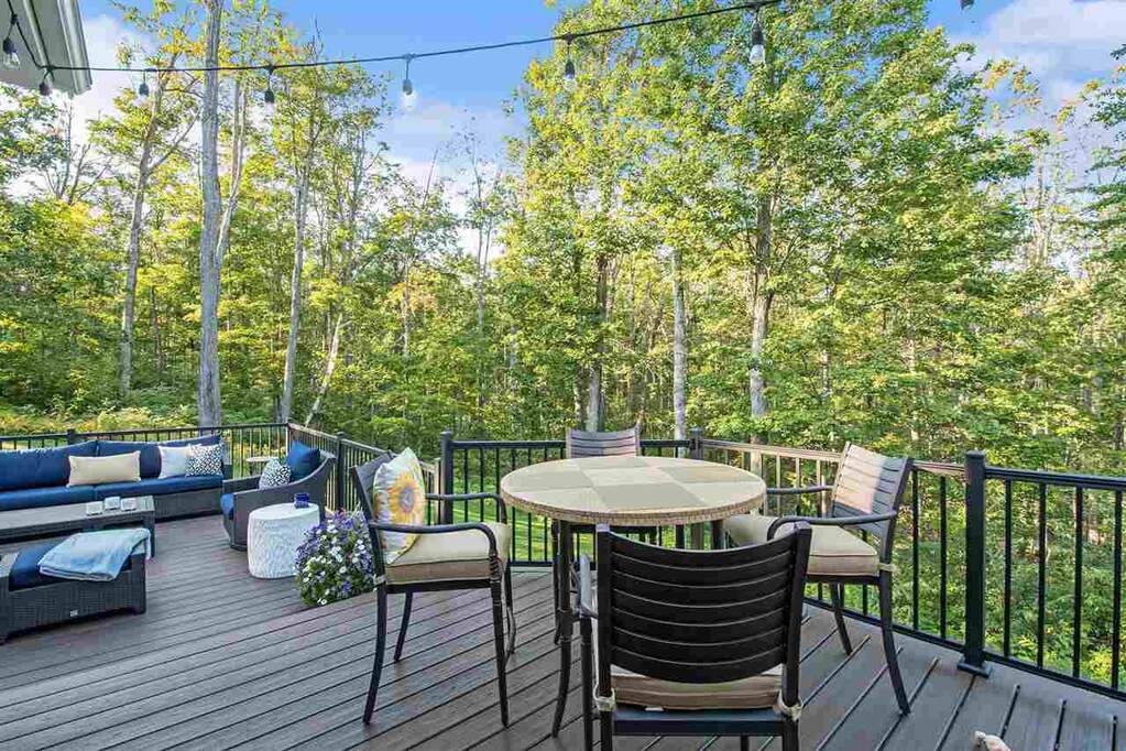4 Bedroom Single Family Home/House's Image 37