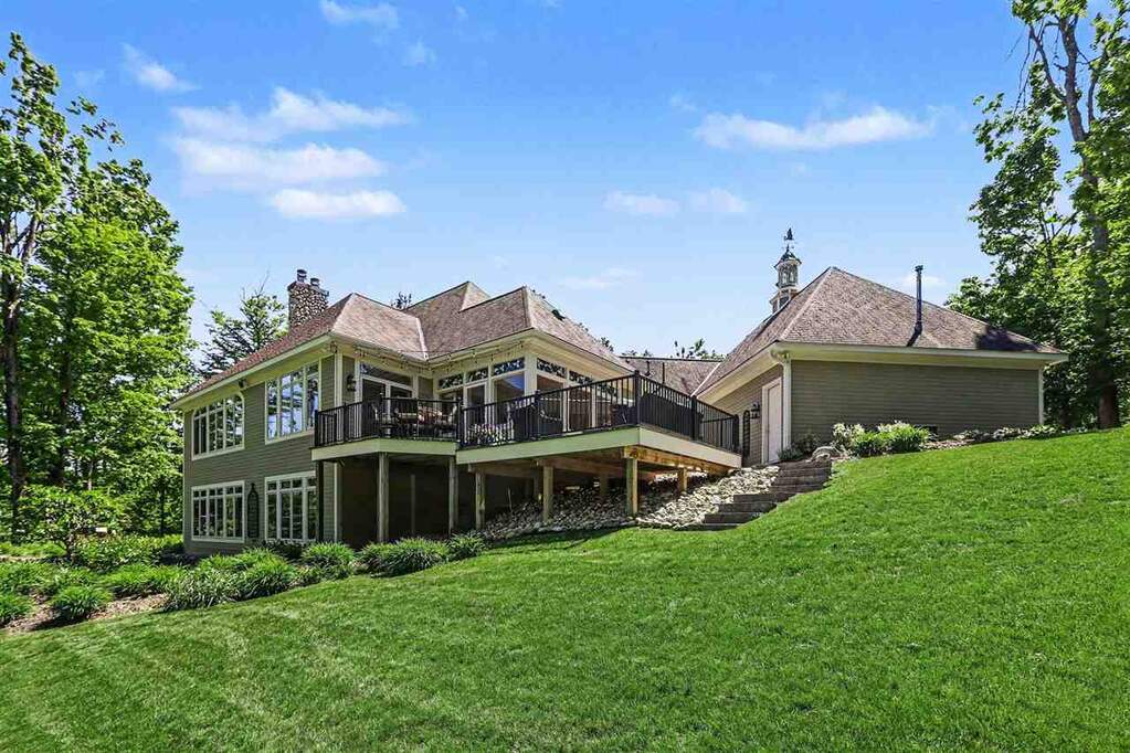 4 Bedroom Single Family Home/House's Image 42