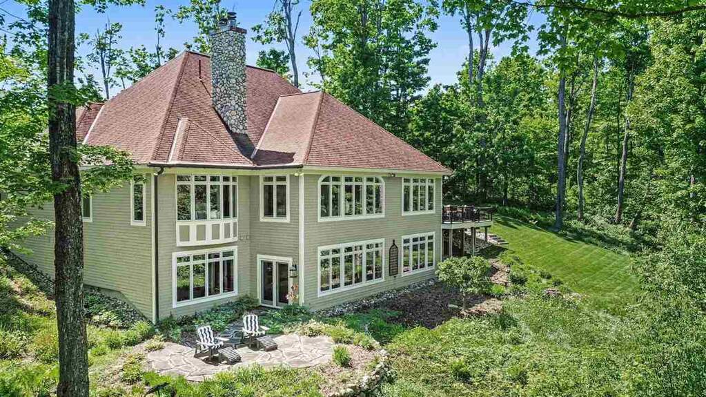 4 Bedroom Single Family Home/House's Image 43