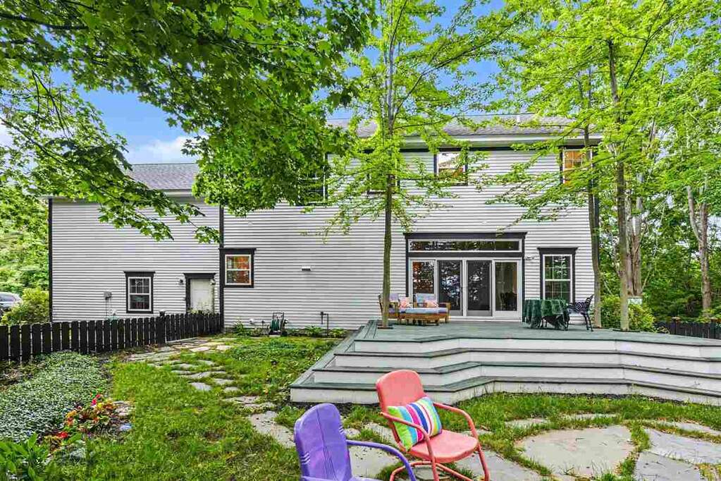 4 Bedroom Single Family Home/House's Image 23