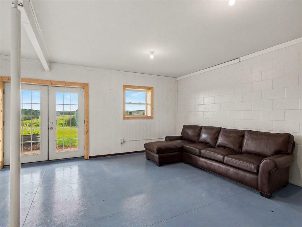 2 Bedroom Single Family Home/House's Image 10
