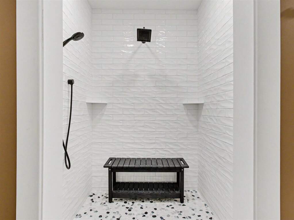 2 Bedroom Single Family Home/House's Image 12