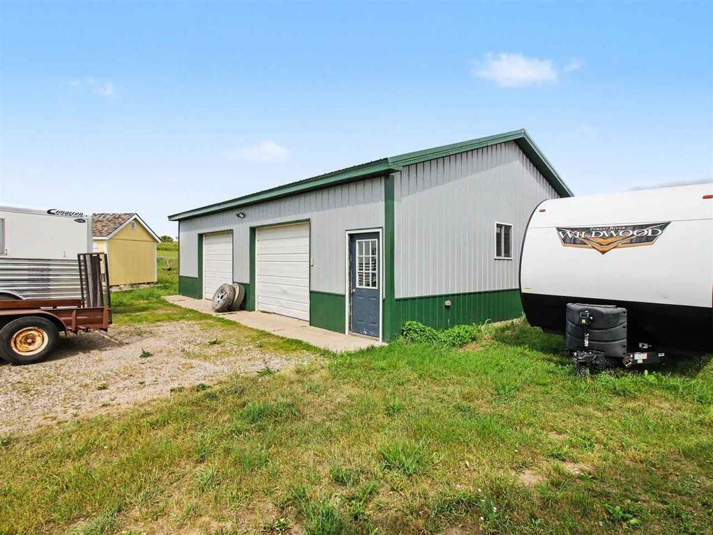 2 Bedroom Single Family Home/House's Image 16