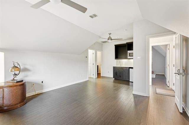 4 Bedroom Single Family Home/House's Image 32