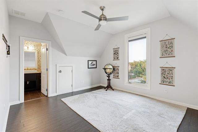 4 Bedroom Single Family Home/House's Image 33