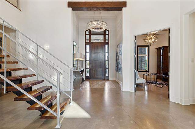 4 Bedroom Single Family Home/House's Image 4