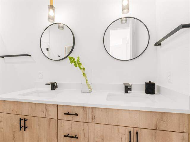 2 Bedroom Apartment/Flat's Image 21