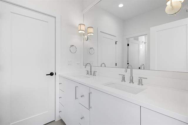 3 Bedroom Single Family Home/House's Image 17