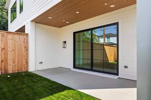 3 Bedroom Single Family Home/House's Image 23