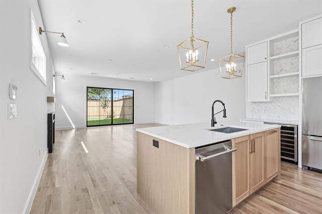 3 Bedroom Single Family Home/House's Image 4