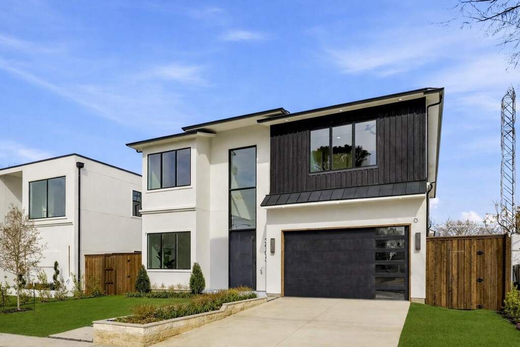 5 Bedroom Single Family Home/House's Image 30