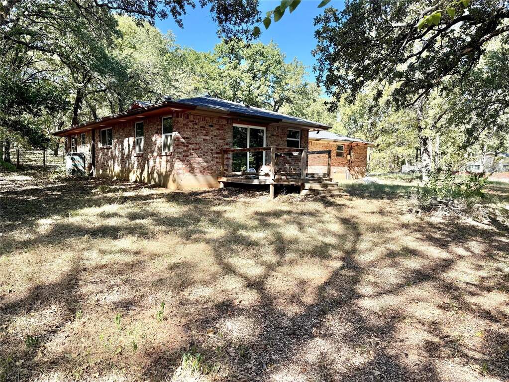 3 Bedroom Single Family Home/House's Image 6