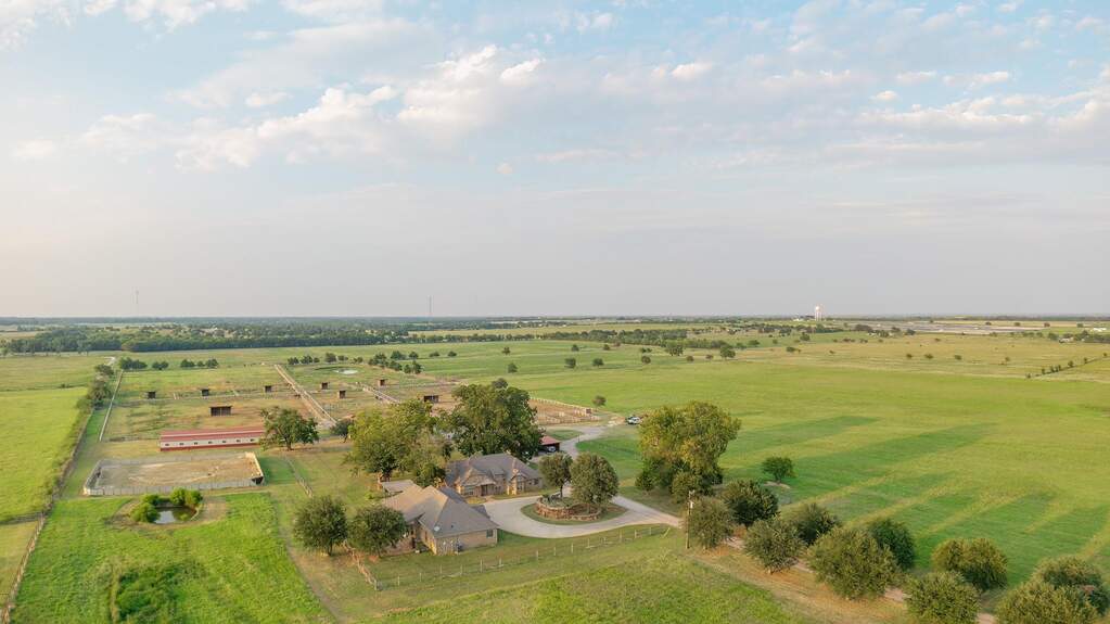 6 Bedroom Farm/Ranch/Plantation's Image 29