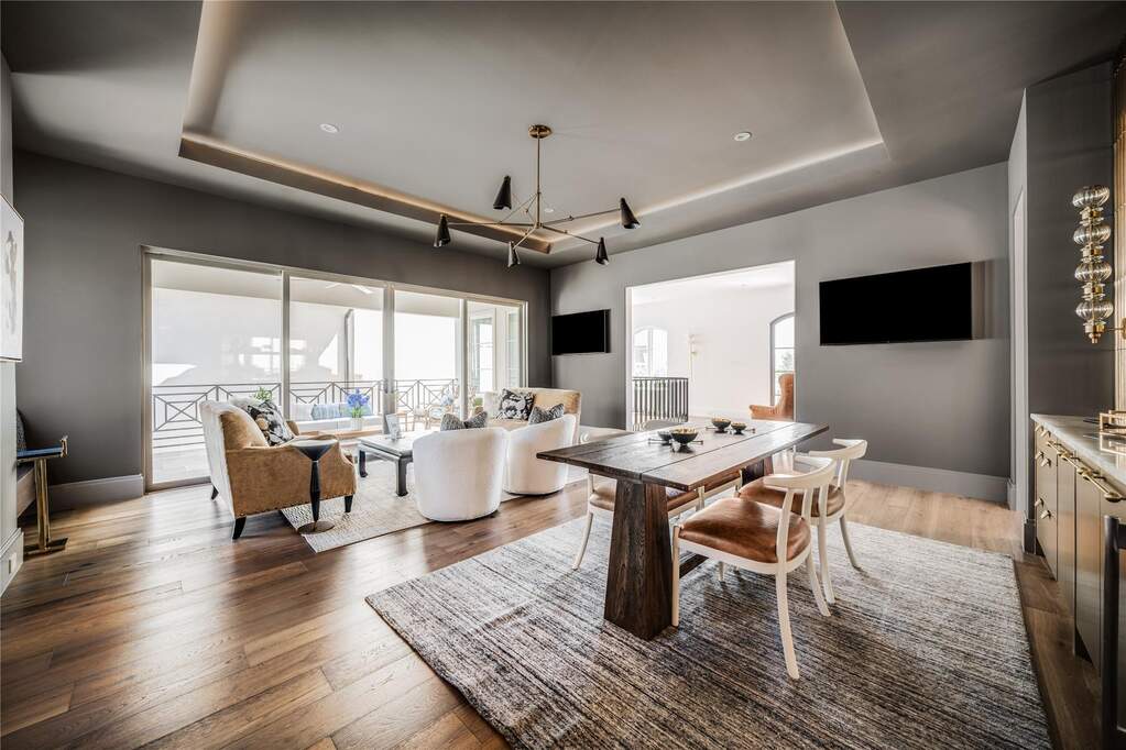 4 Bedroom Single Family Home/House's Image 28