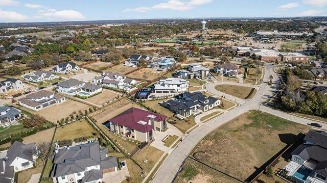 6 Bedroom Single Family Home/House's Image 31