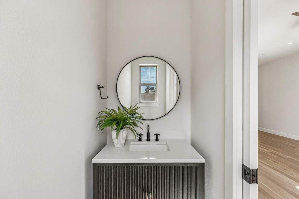 2 Bedroom Villa/Townhouse's Image 3