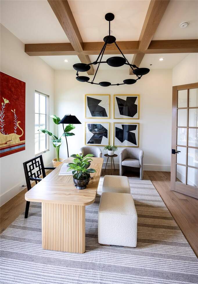 5 Bedroom Single Family Home/House's Image 15