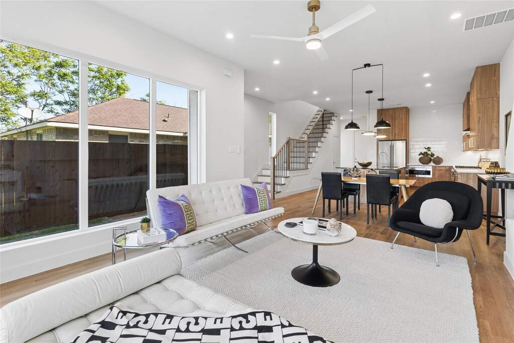 3 Bedroom Single Family Home/House's Image 13