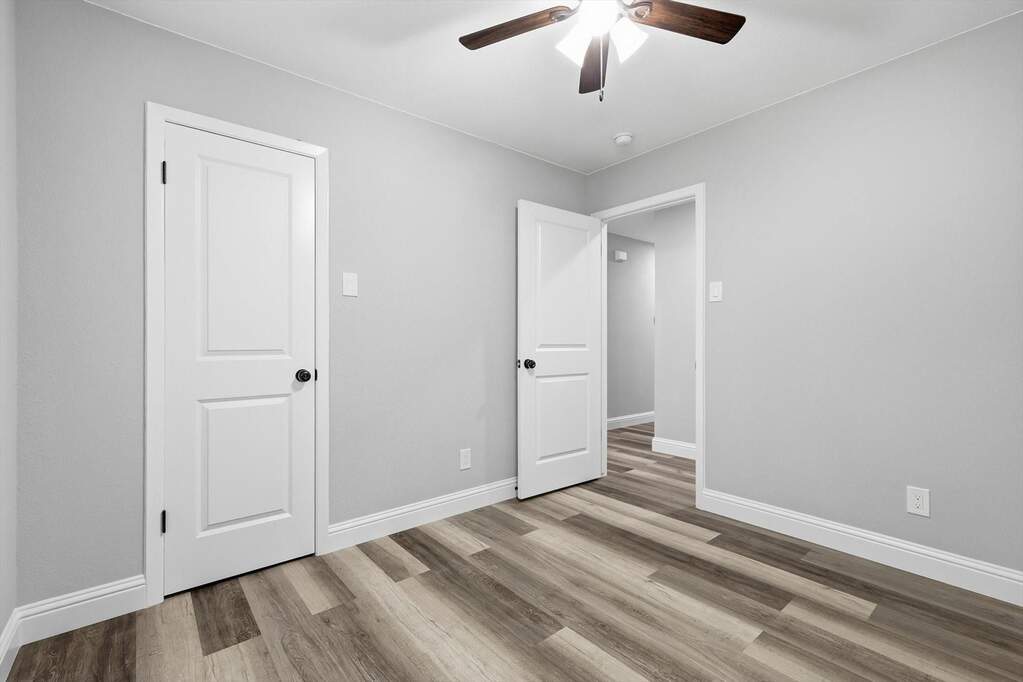 5 Bedroom Single Family Home/House's Image 21