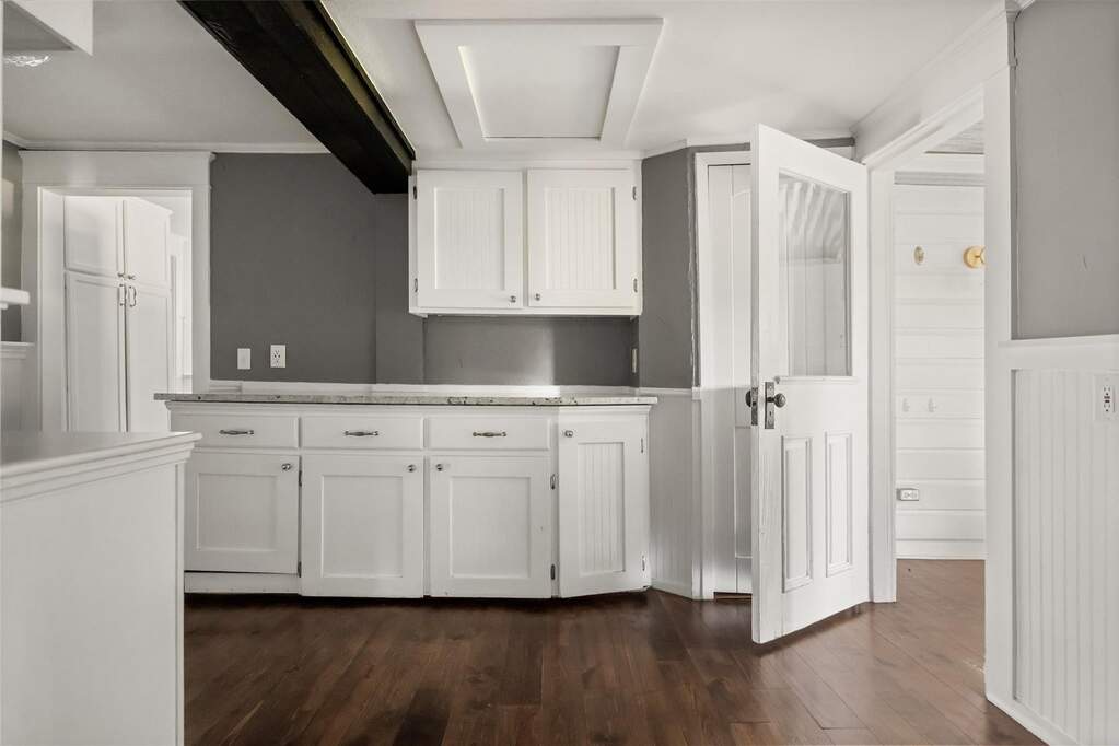 4 Bedroom Single Family Home/House's Image 13