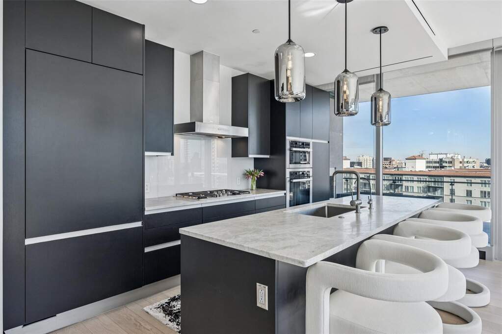 3 Bedroom Apartment/Flat's Image 6