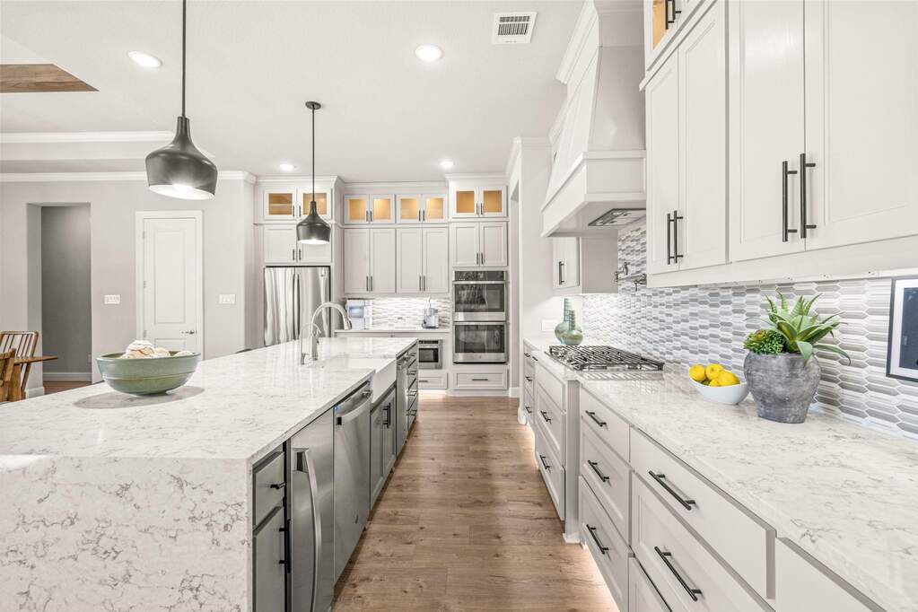 4 Bedroom Single Family Home/House's Image 8
