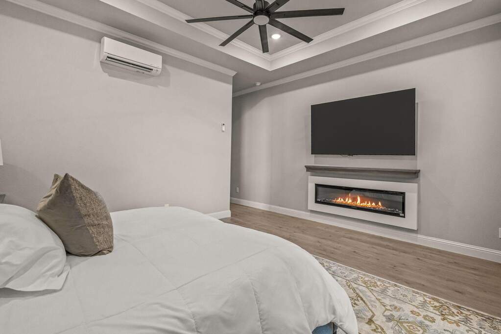 4 Bedroom Single Family Home/House's Image 14