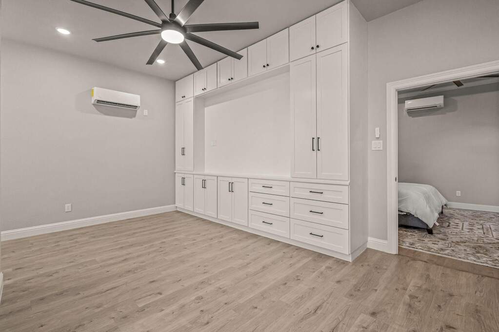 4 Bedroom Single Family Home/House's Image 15