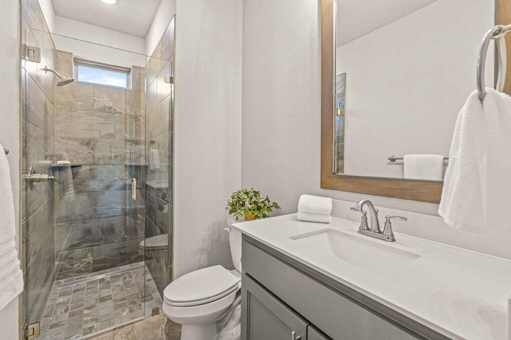 4 Bedroom Single Family Home/House's Image 29