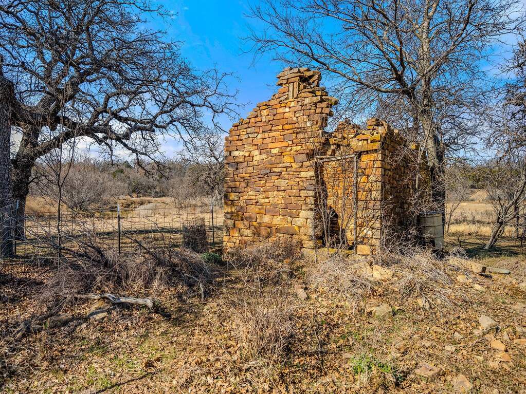 Land/Vacant Land's Image 23