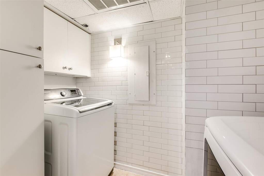 2 Bedroom Apartment/Flat's Image 16