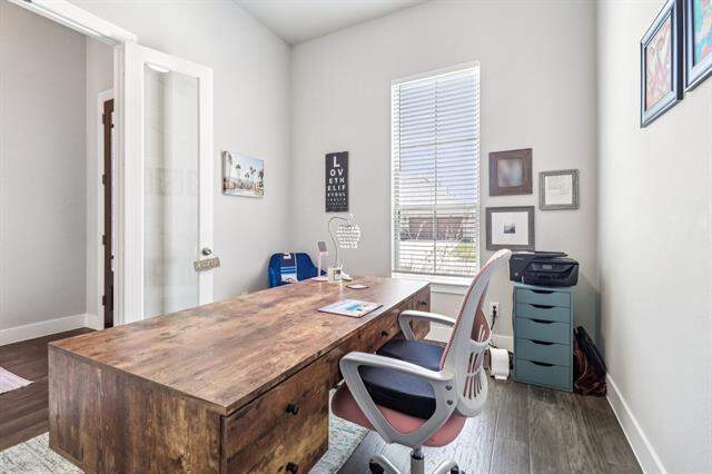 4 Bedroom Single Family Home/House's Image 11