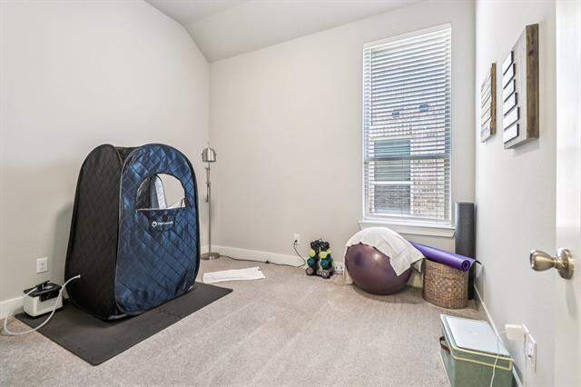 4 Bedroom Single Family Home/House's Image 20