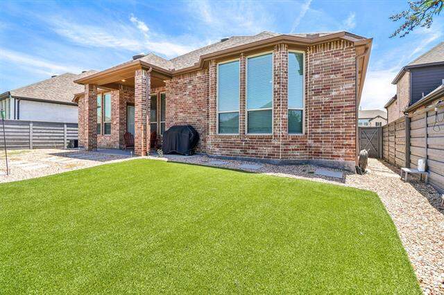 4 Bedroom Single Family Home/House's Image 27