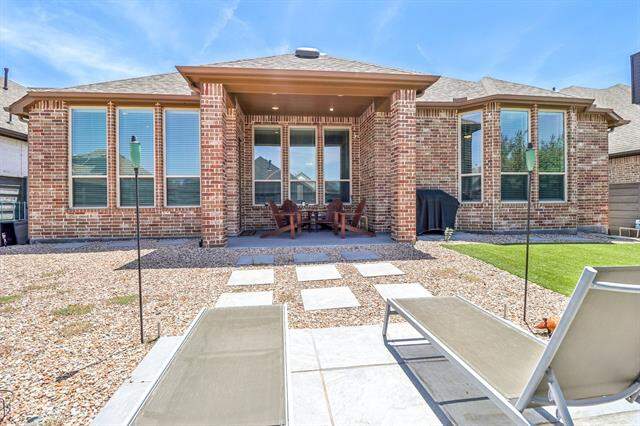 4 Bedroom Single Family Home/House's Image 28
