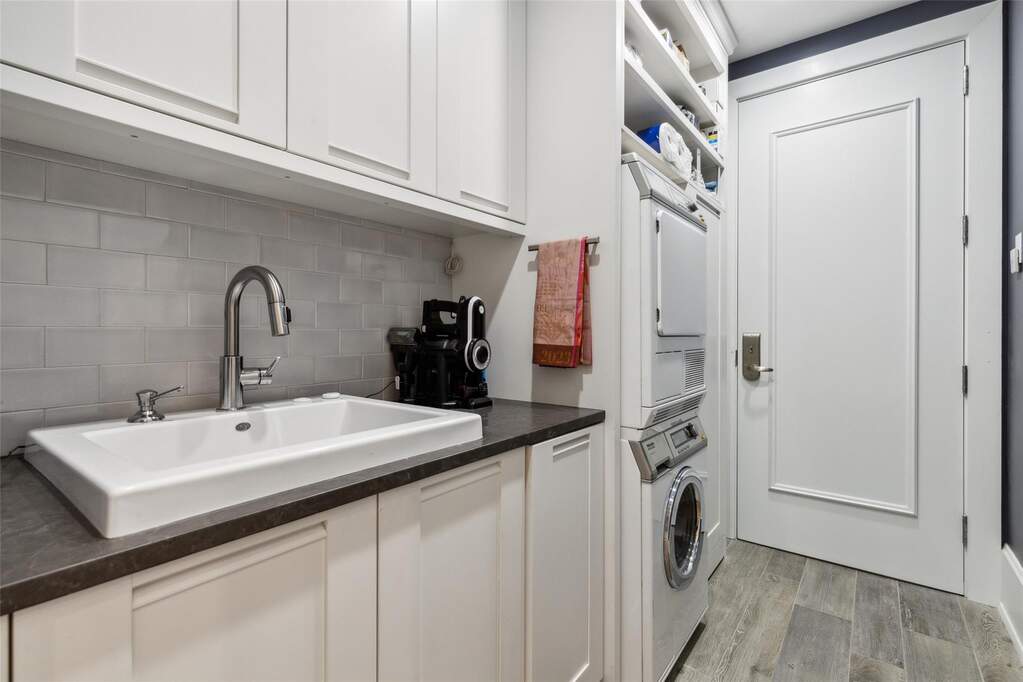 2 Bedroom Apartment/Flat's Image 23