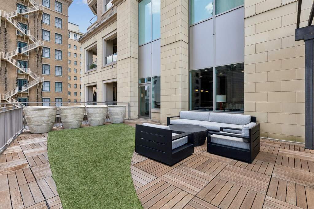 2 Bedroom Apartment/Flat's Image 25