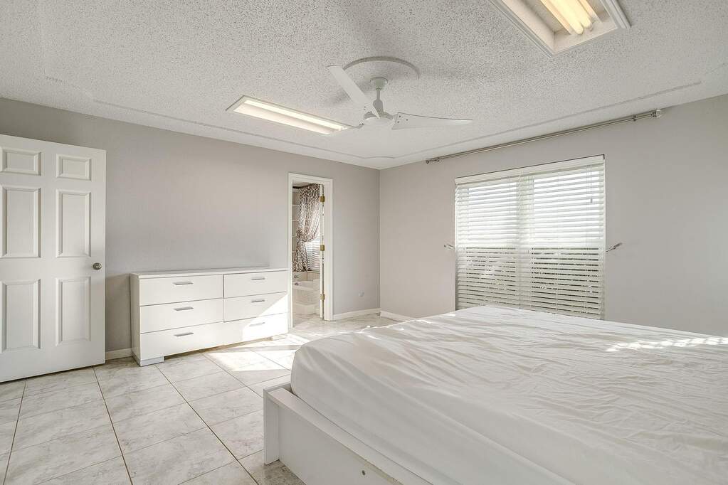 3 Bedroom Single Family Home/House's Image 10