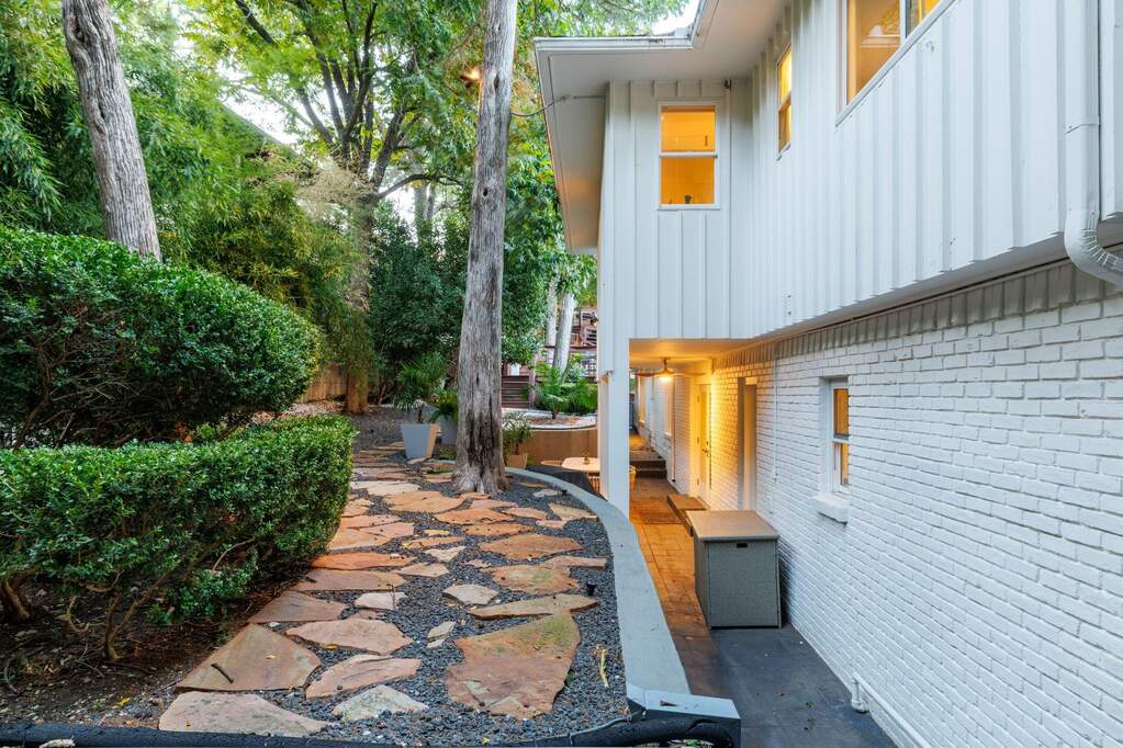 3 Bedroom Single Family Home/House's Image 19