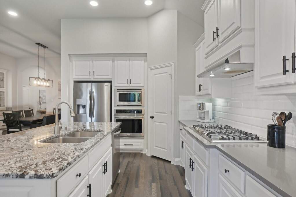 3 Bedroom Single Family Home/House's Image 13