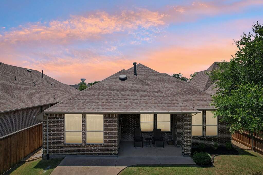 3 Bedroom Single Family Home/House's Image 31