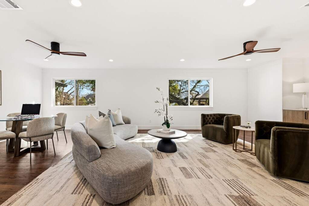 5 Bedroom Single Family Home/House's Image 25