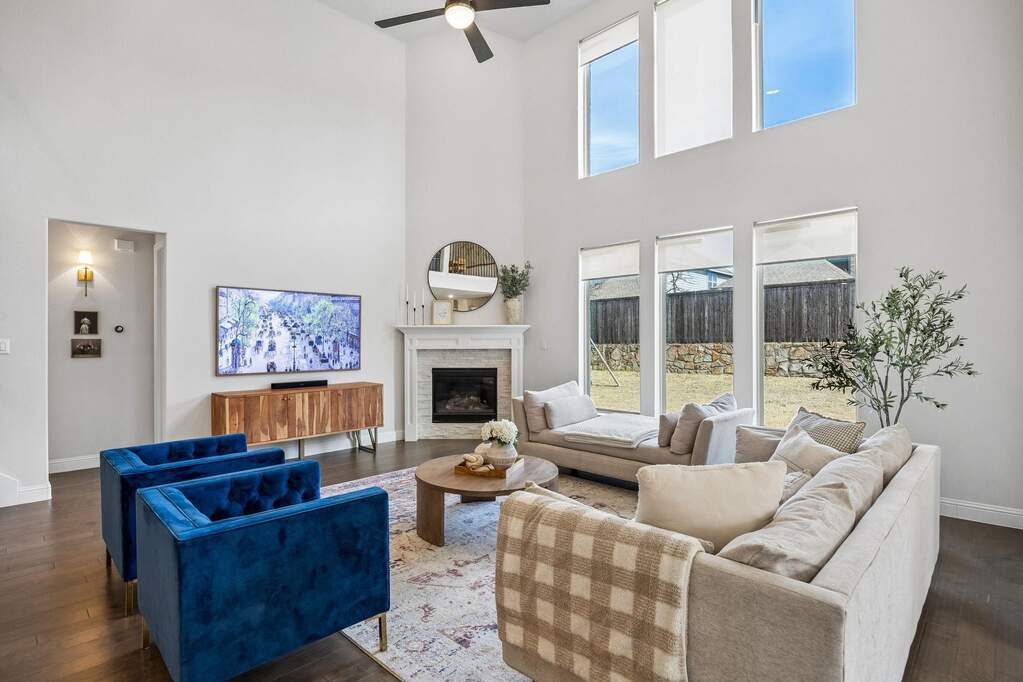 4 Bedroom Single Family Home/House's Image 8