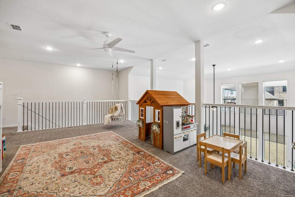 4 Bedroom Single Family Home/House's Image 23