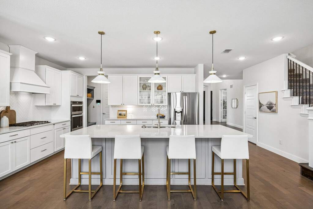4 Bedroom Single Family Home/House's Image 6