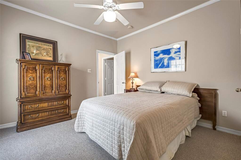 3 Bedroom Villa/Townhouse's Image 19