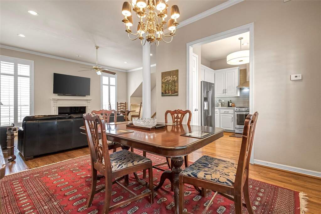 3 Bedroom Villa/Townhouse's Image 6