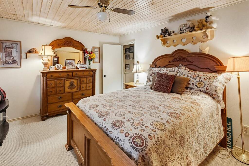 3 Bedroom Farm/Ranch/Plantation's Image 25