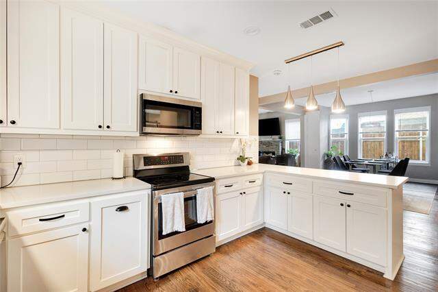 4 Bedroom Single Family Home/House's Image 13