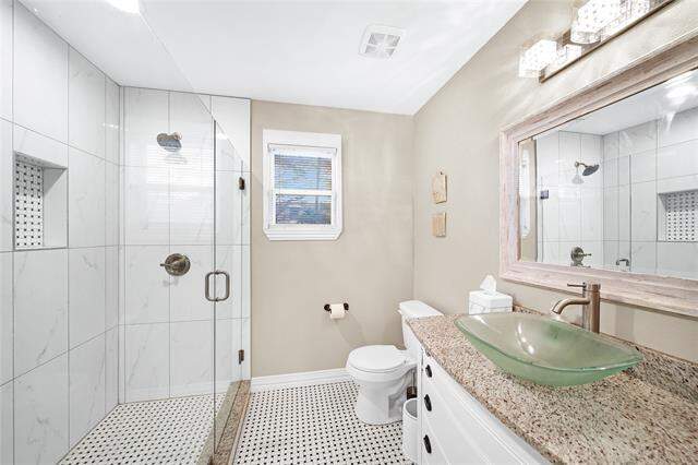 4 Bedroom Single Family Home/House's Image 26